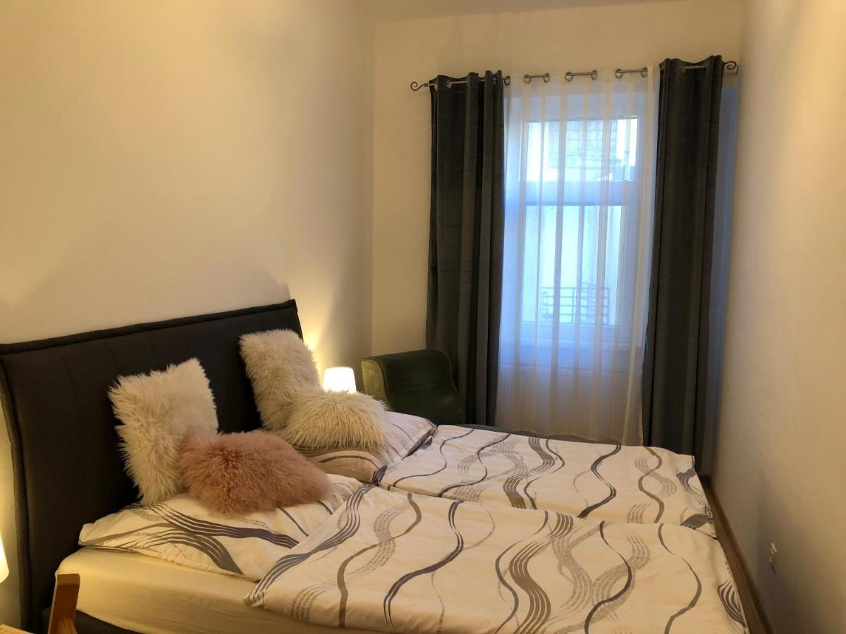 Apartmany Galeta Karlovy Vary Exterior foto
