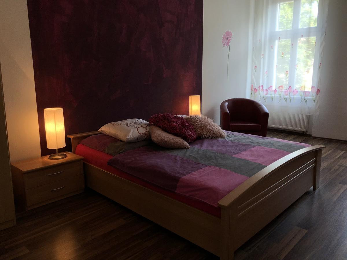 Apartmany Galeta Karlovy Vary Exterior foto